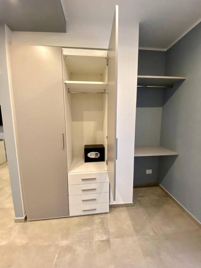 Floridida Rooms & Breakfast Marina dʼMarina dʼAndora Екстериор снимка