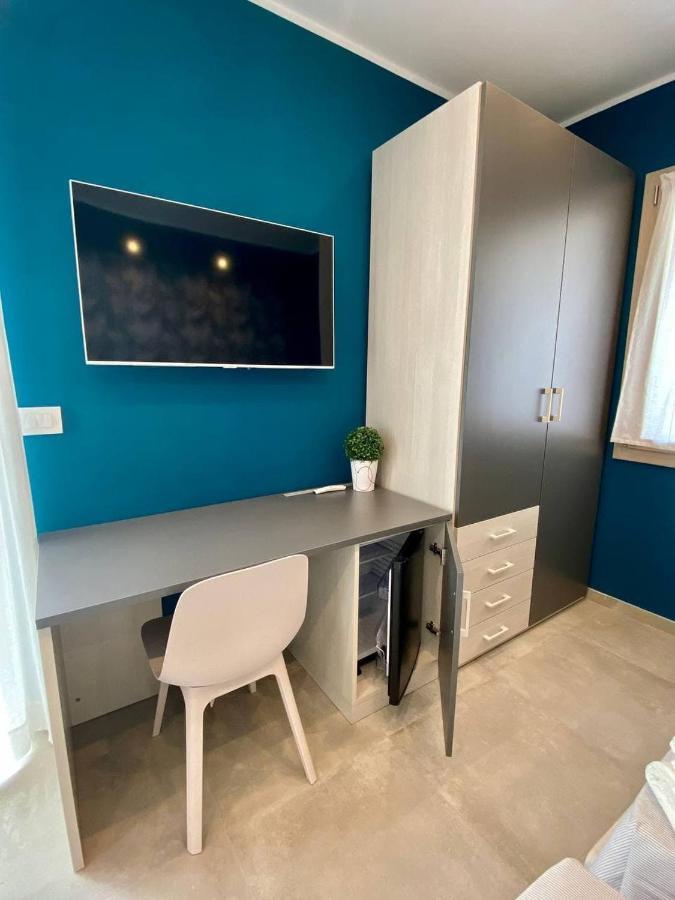 Floridida Rooms & Breakfast Marina dʼMarina dʼAndora Екстериор снимка